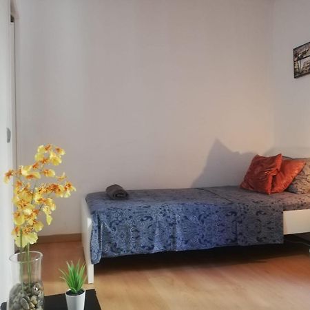 Habitacion Doble En Eixample Barcelona Exterior photo